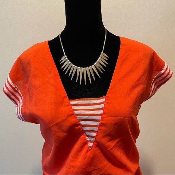 H81 Red Short-Sleeved Stripe Detail Mini Dress - Picture 9 of 12